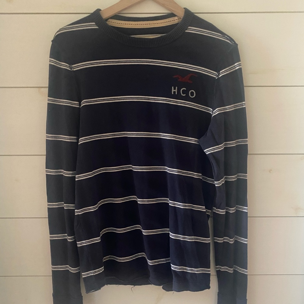 Long sleeve Hollister shirt